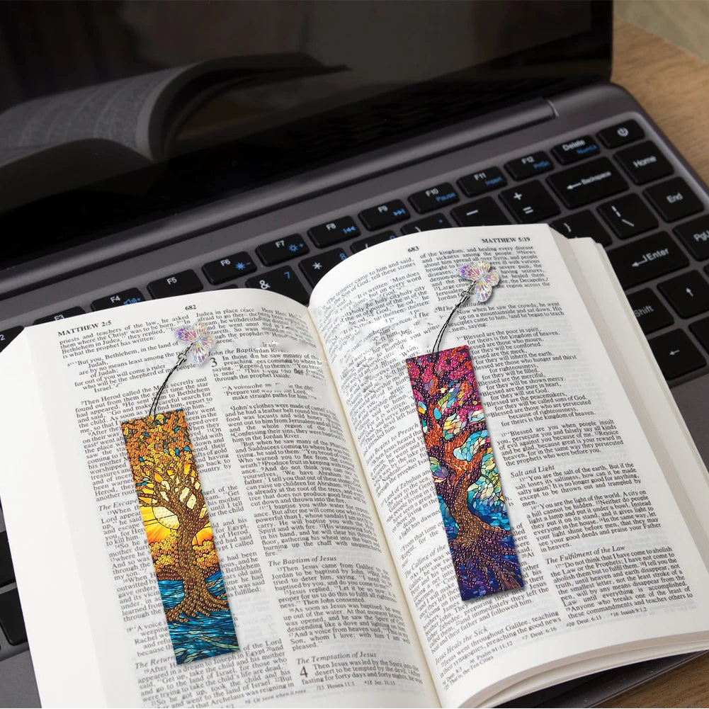 4Pcs Special Shape Santa Claus Elk Diamond Painting Bookmark 5D DIY Diamond Art Kit with Pendant