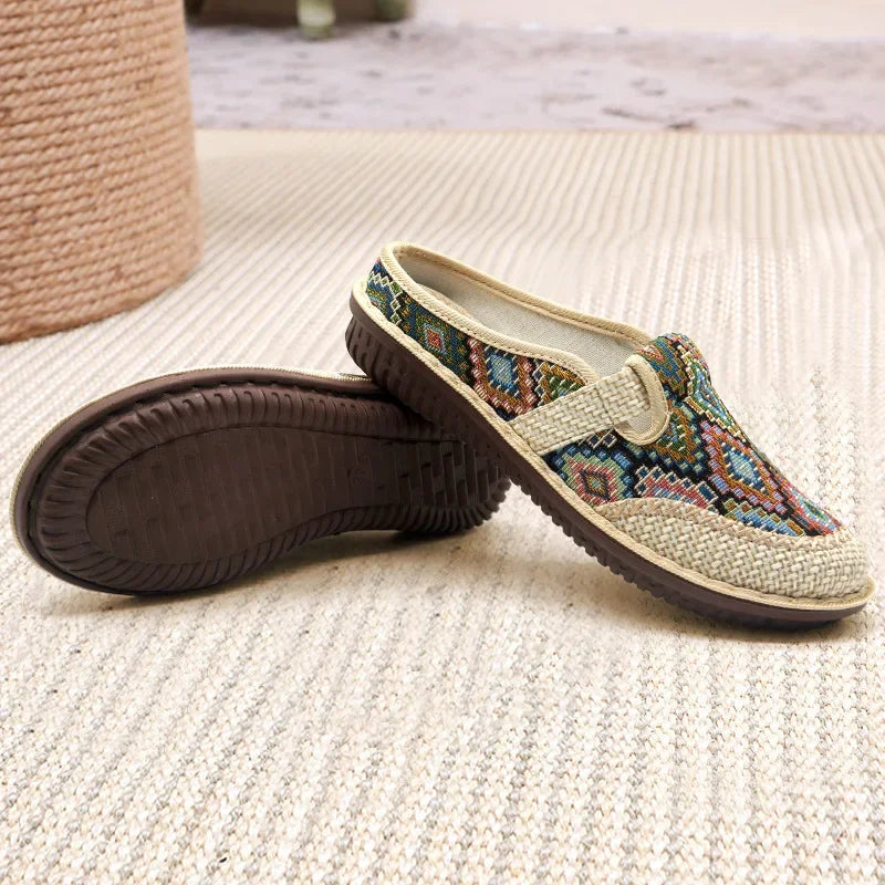 Fashion Women's Ethnic Style Embroidered Linen Casual Slippers Breathable Outdoor Shoes for Women