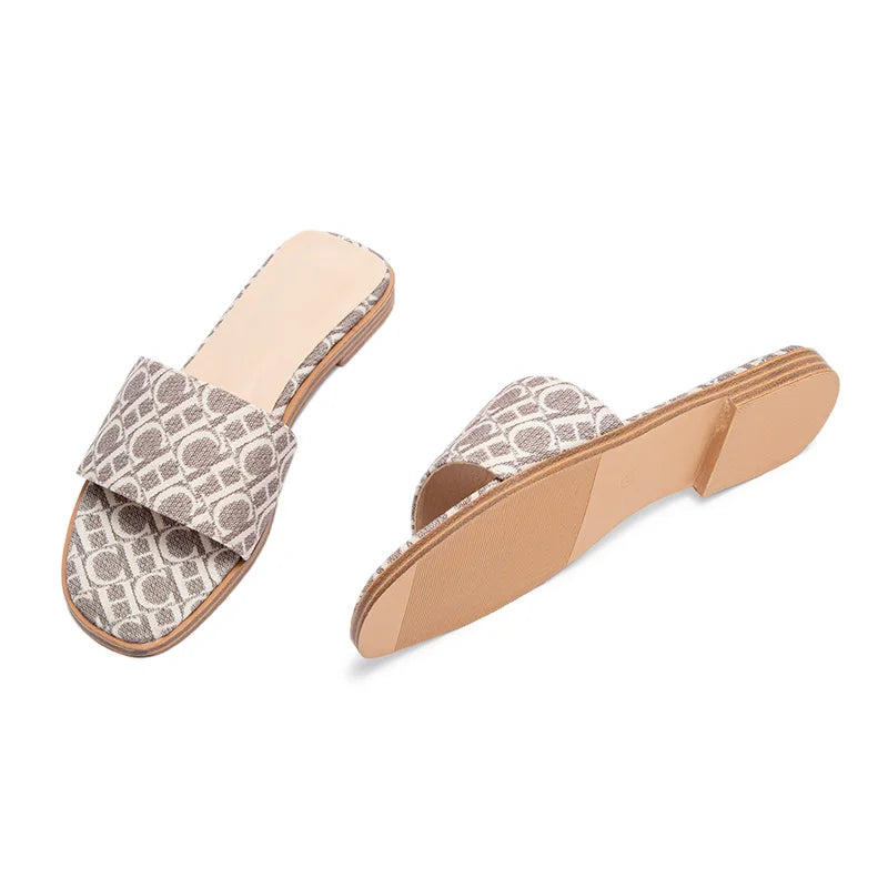 Comfortable Anti-Slip Slippers for Women with Stylish Letter Print