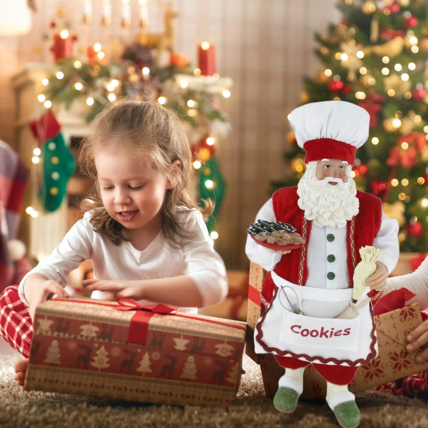 Guangdong Santa Claus Figurine Polyester Decoration