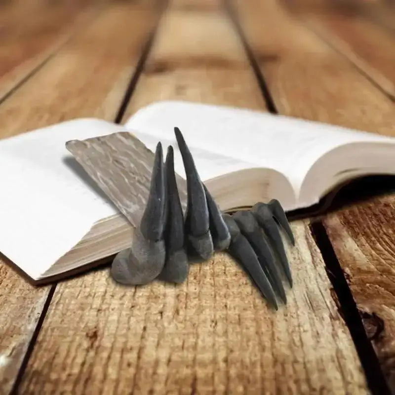 Hign-concerned Halloween Claw Bookmark Office Decoration