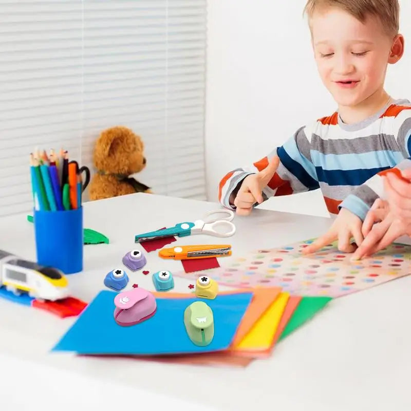 Hign-concerned Manual Crafts Paper Puncher Toy for Kids
