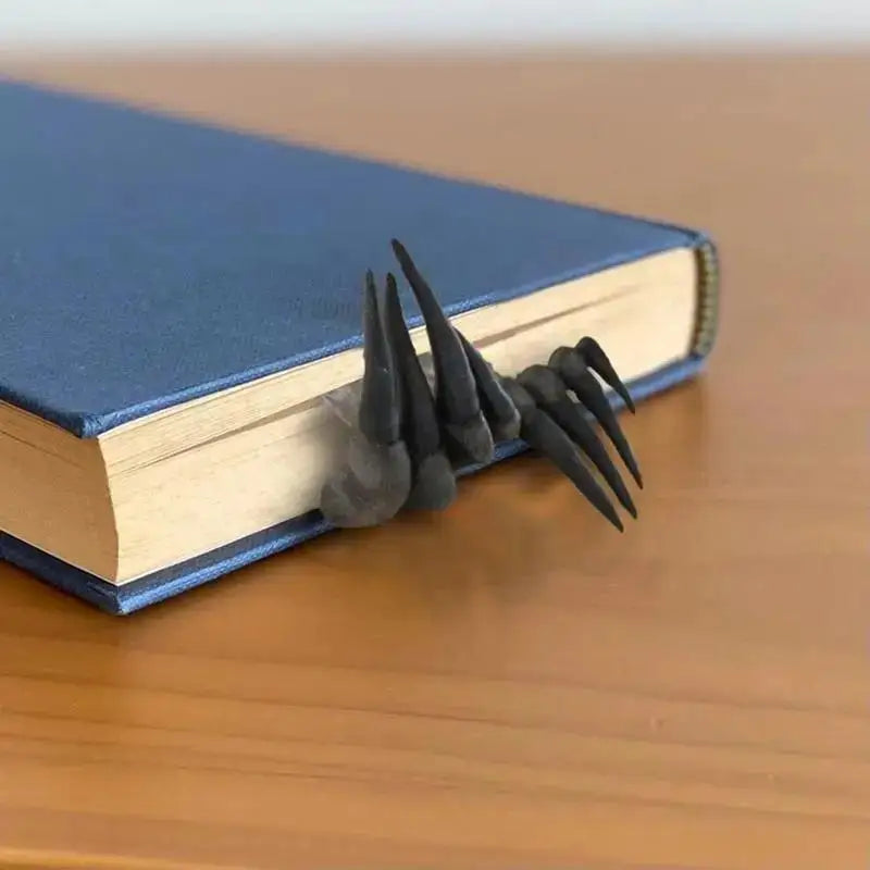 Hign-concerned Halloween Claw Bookmark Office Decoration